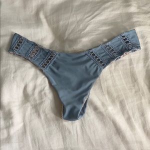 Acacia Chuns Bottoms